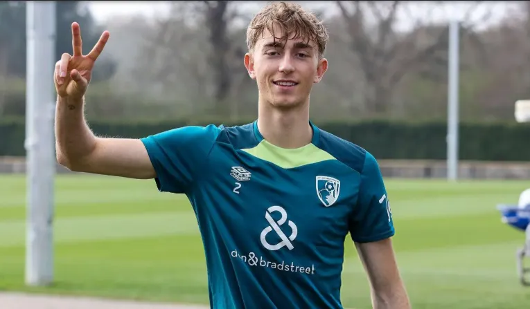 Dean Huijsen – tài năng trẻ đáng chú ý của bóng đá châu Âu