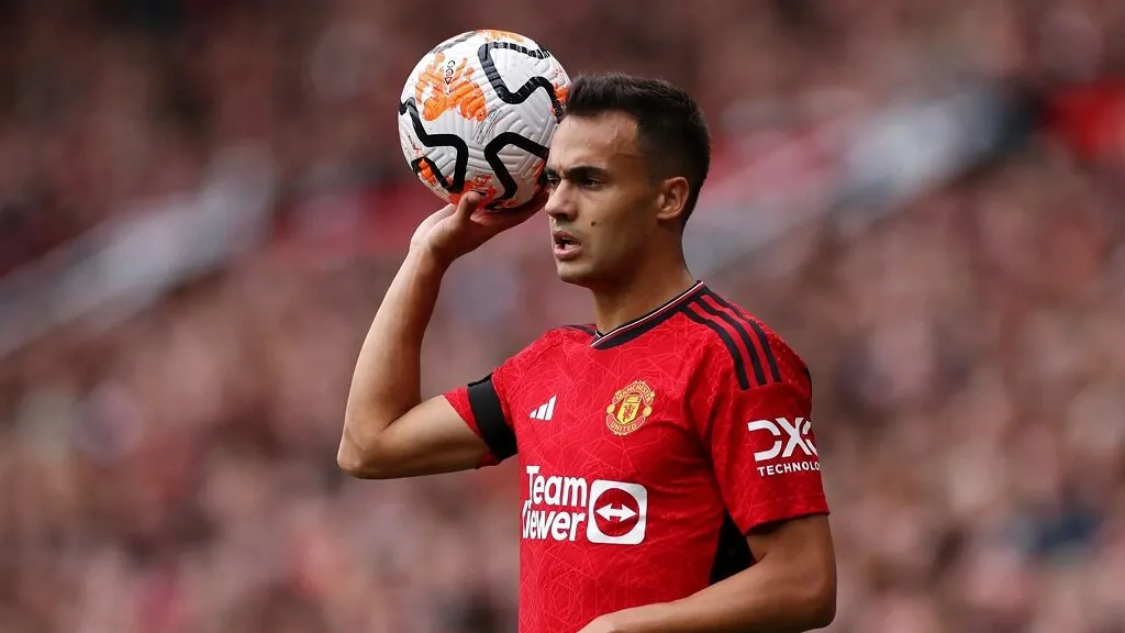 sự nghiệp của Ergio Reguilon cũng rơi vào giai đoạn khó khăn